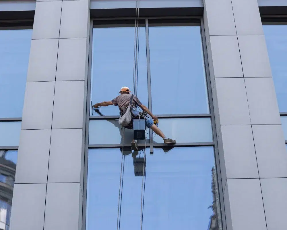 Exterior Window Cleaning in Lake Stevens