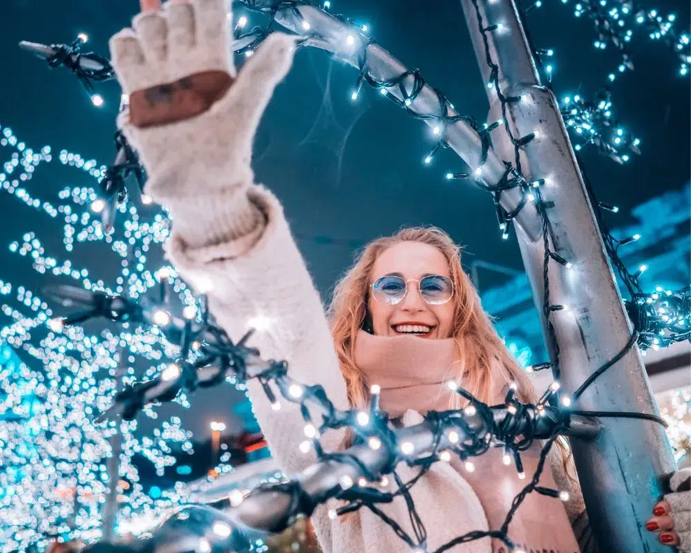 Professional Holiday Lighting Services in Lake Stevens