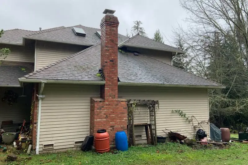 gutter cleaning near Everett